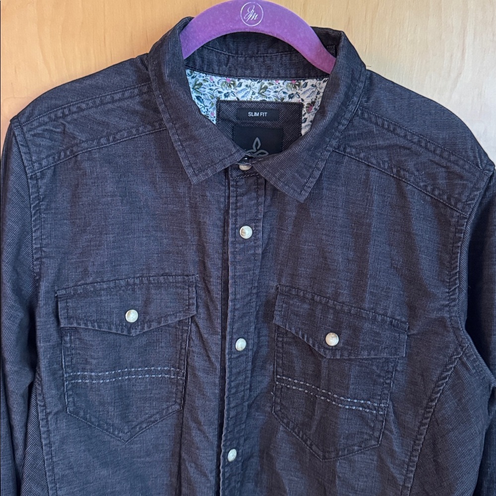 Men’s Prana button down